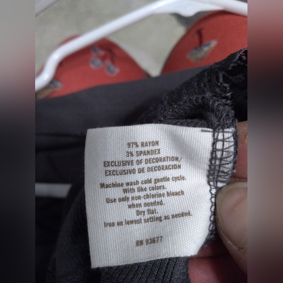 Degree V-Neck tee - Picture 6 of 6